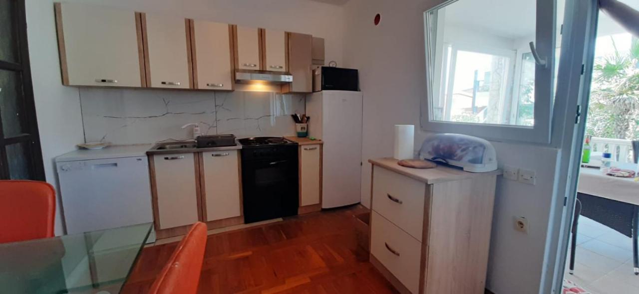 Apartmani Marijanovic Vir Zewnętrze zdjęcie