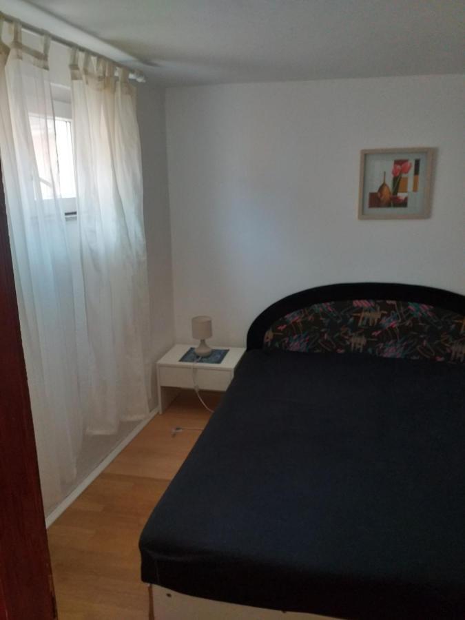 Apartmani Marijanovic Vir Zewnętrze zdjęcie
