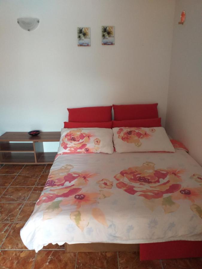 Apartmani Marijanovic Vir Zewnętrze zdjęcie