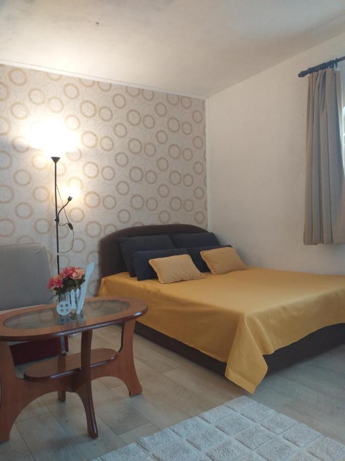 Apartmani Marijanovic Vir Zewnętrze zdjęcie