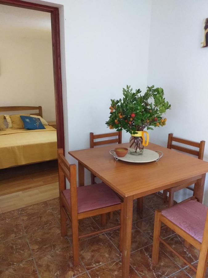 Apartmani Marijanovic Vir Zewnętrze zdjęcie