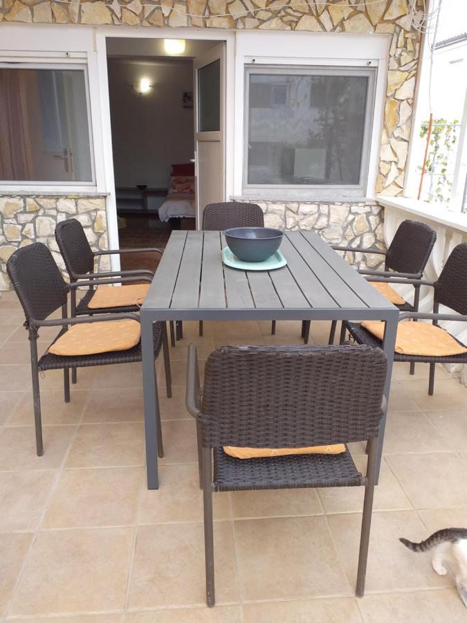 Apartmani Marijanovic Vir Zewnętrze zdjęcie