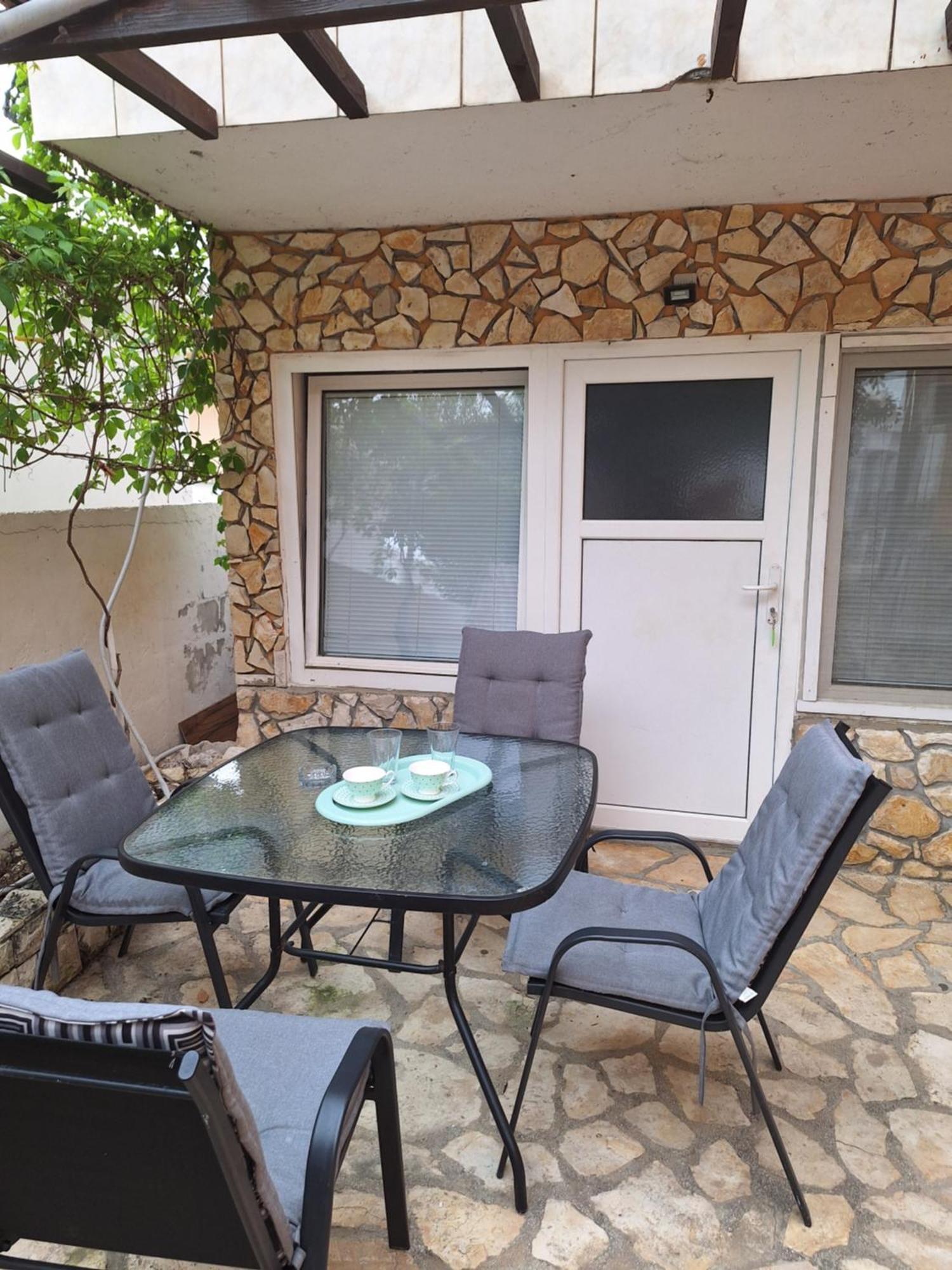 Apartmani Marijanovic Vir Zewnętrze zdjęcie